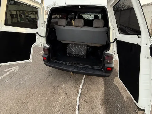 Volkswagen Transporter - фото 5