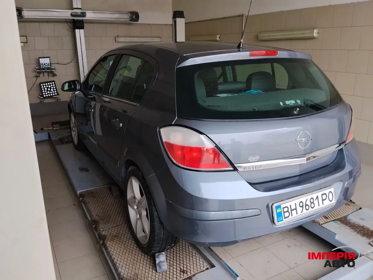 Opel Astra - фото 3