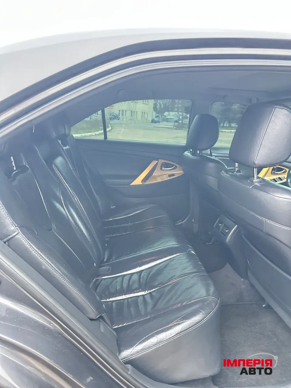 Toyota Camry - фото 9