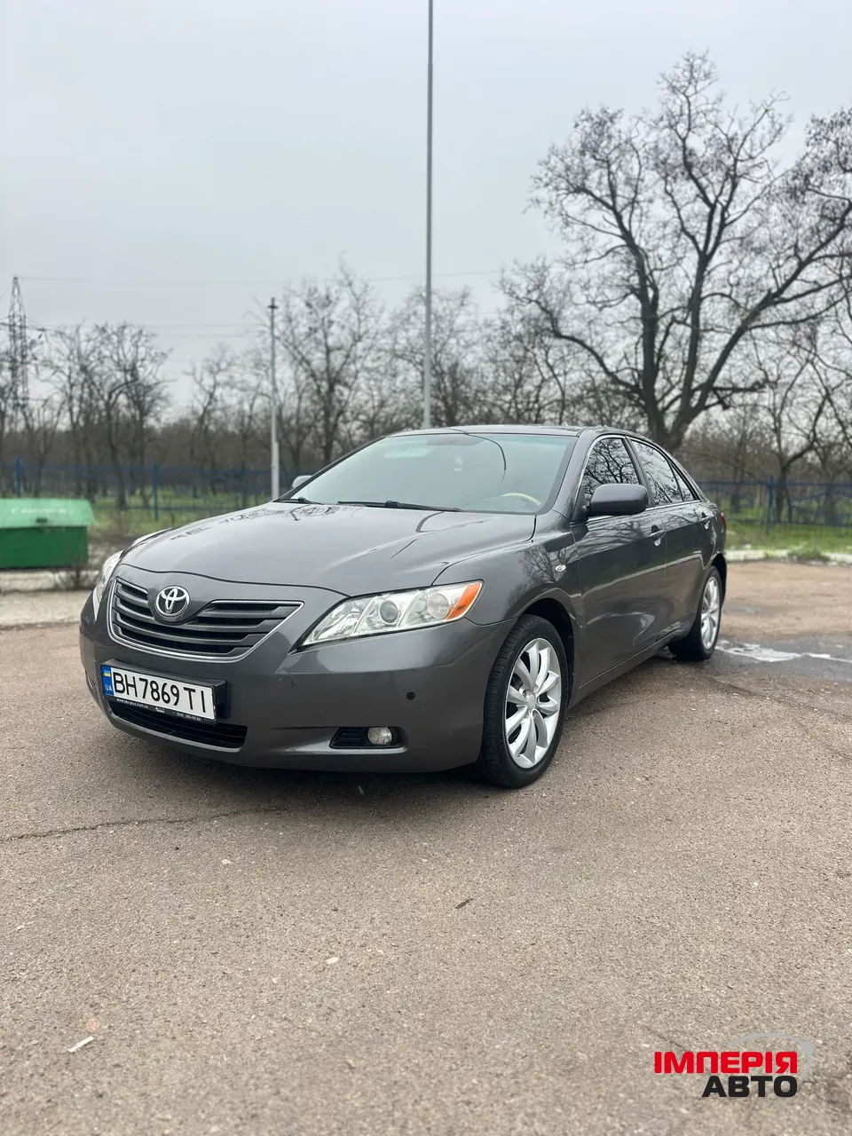Toyota Camry - фото 4
