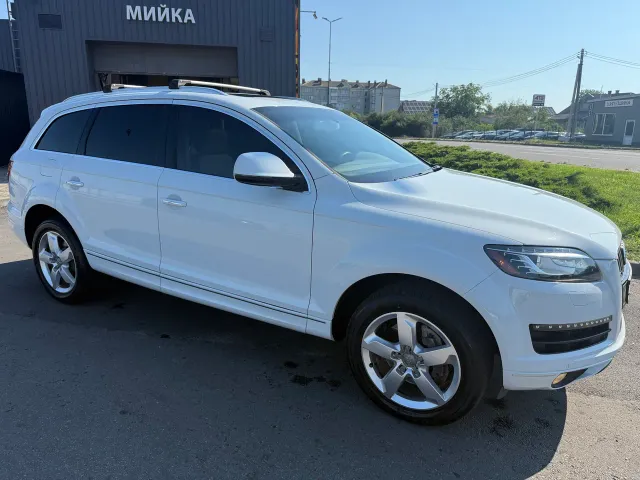 Audi Q7 - фото 3