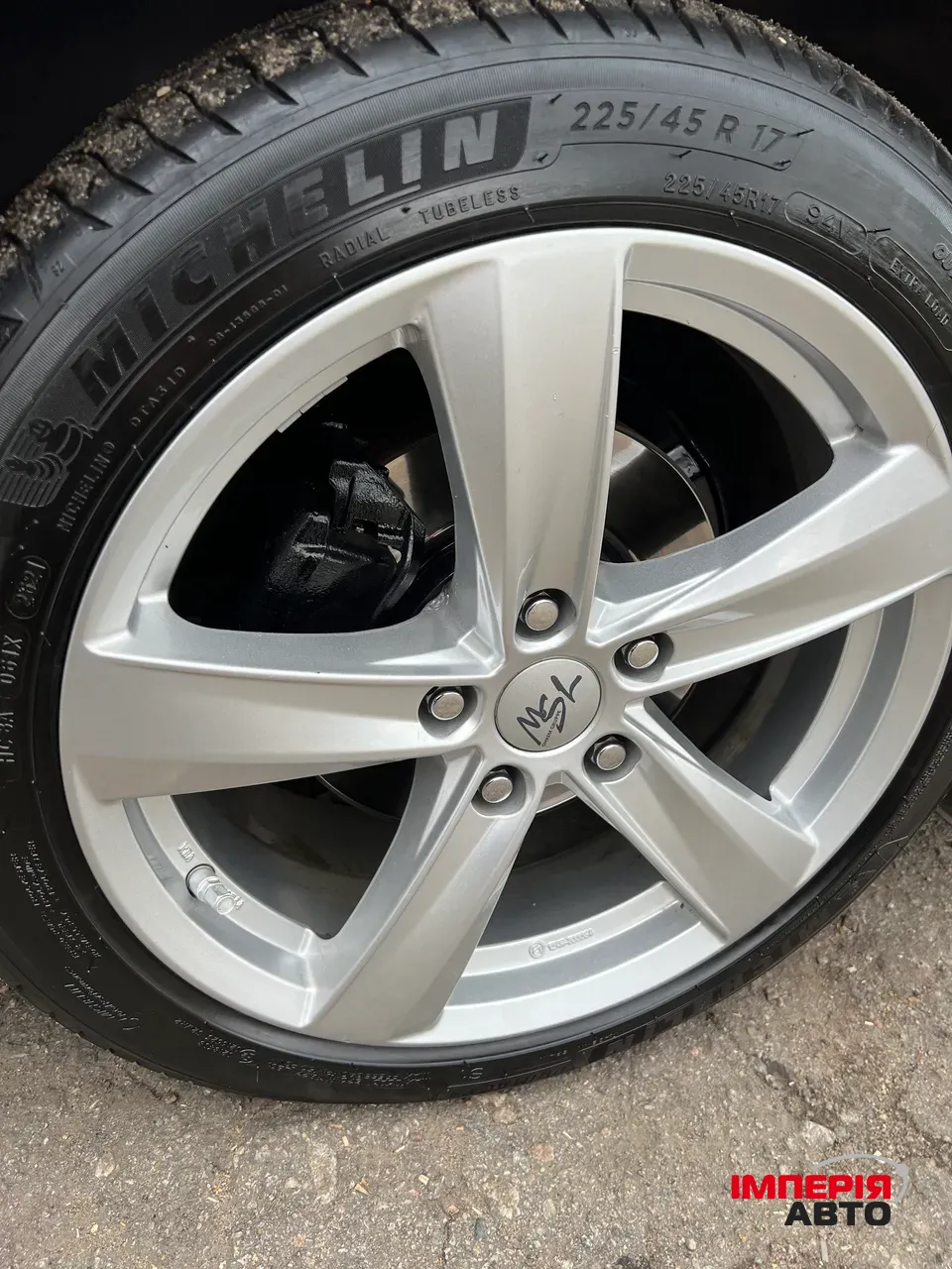 Toyota Corolla - фото 4