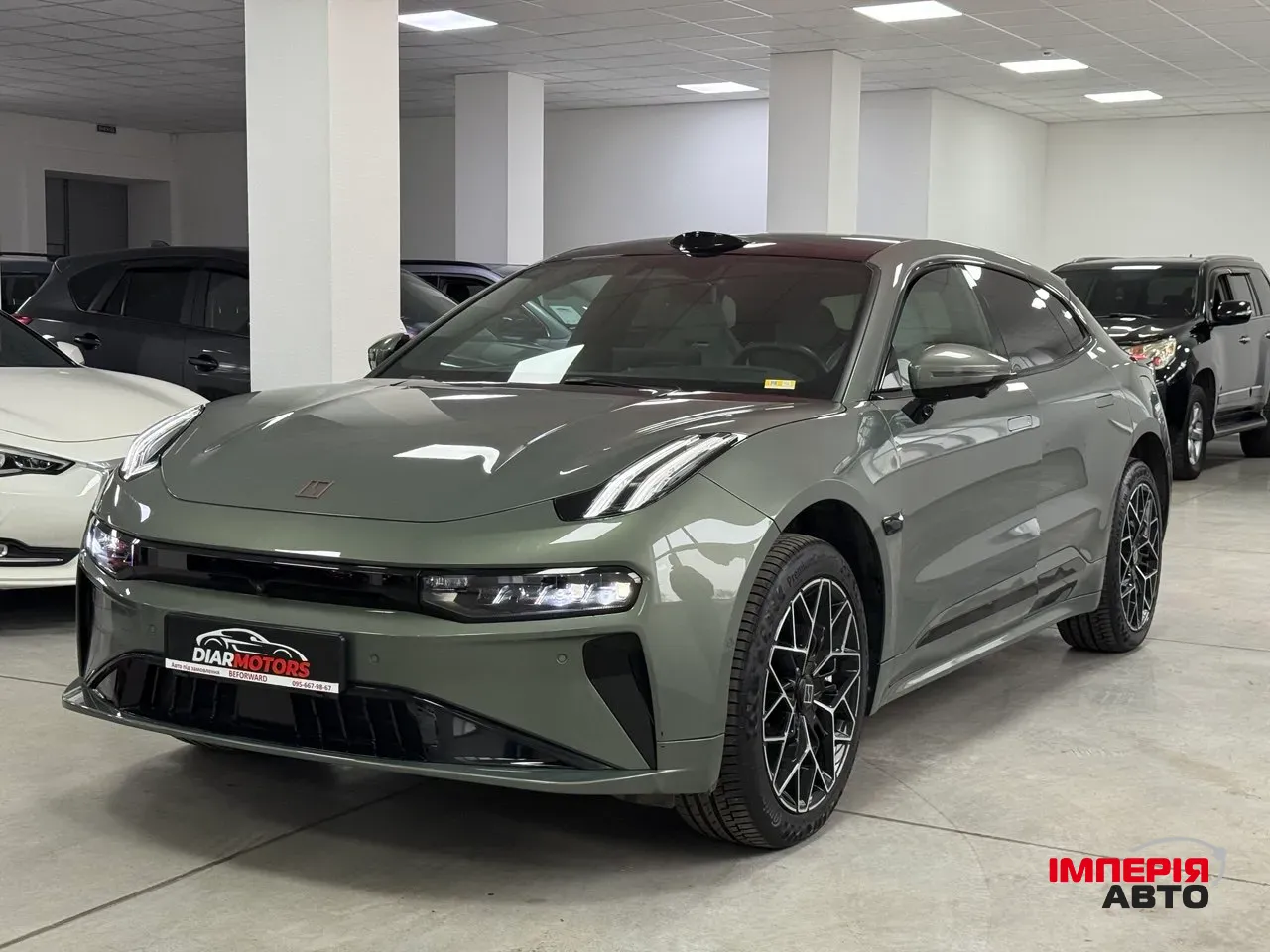 Zeekr 001 - фото 2