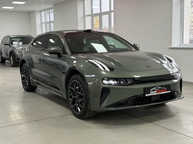 Zeekr 001 - фото 1