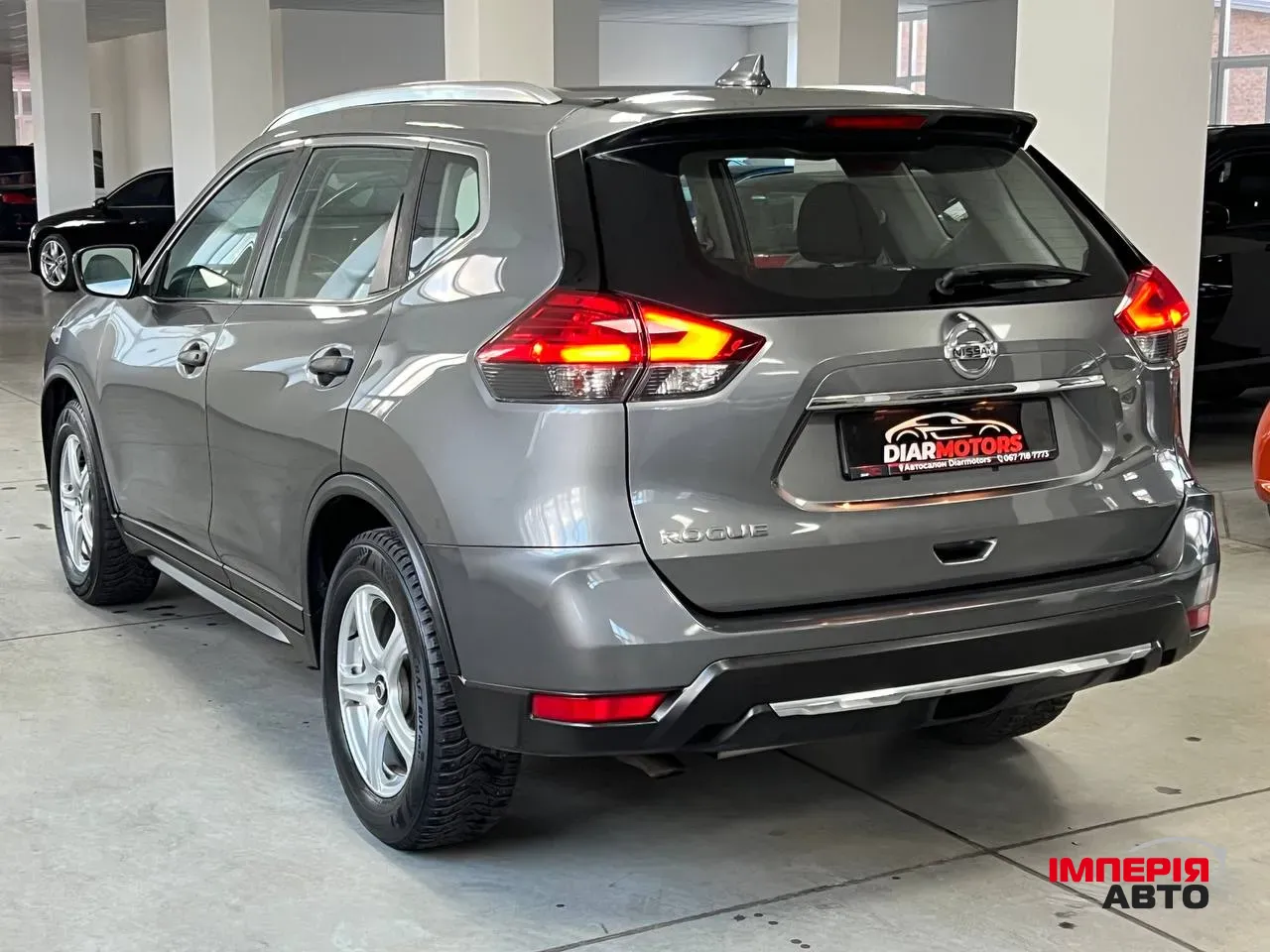 Nissan Rogue - фото 2