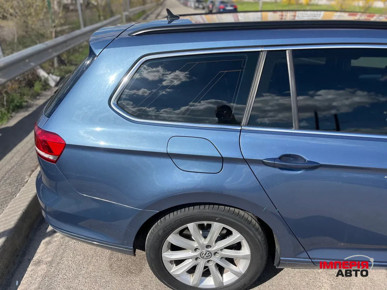 Volkswagen Passat - фото 9