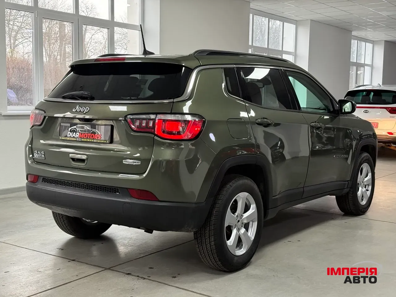 Jeep Compass - фото 3