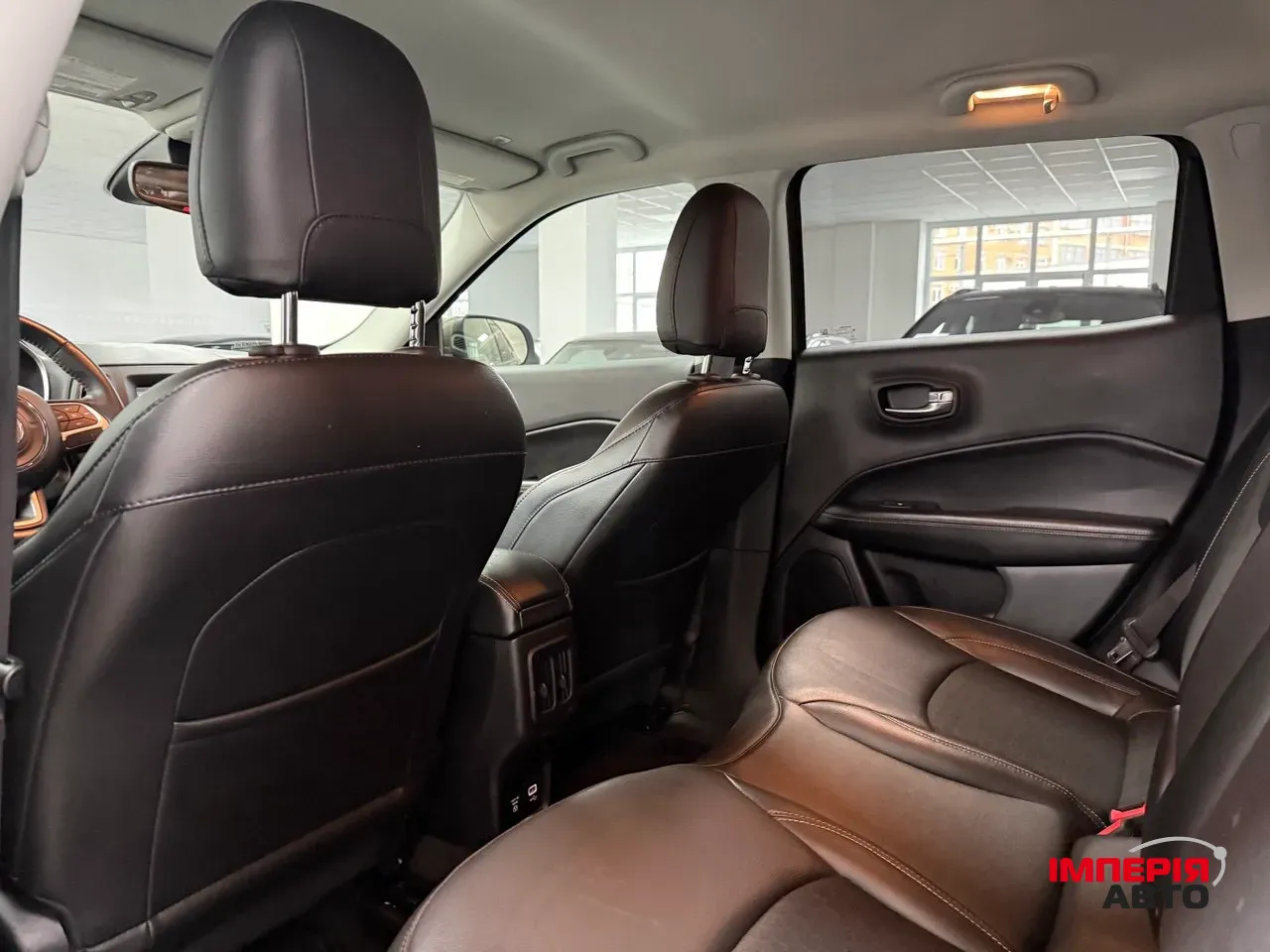 Jeep Compass - фото 7