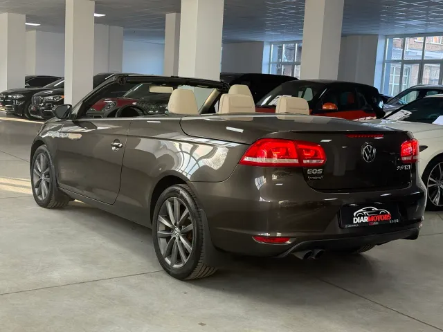 Volkswagen Eos - фото 3