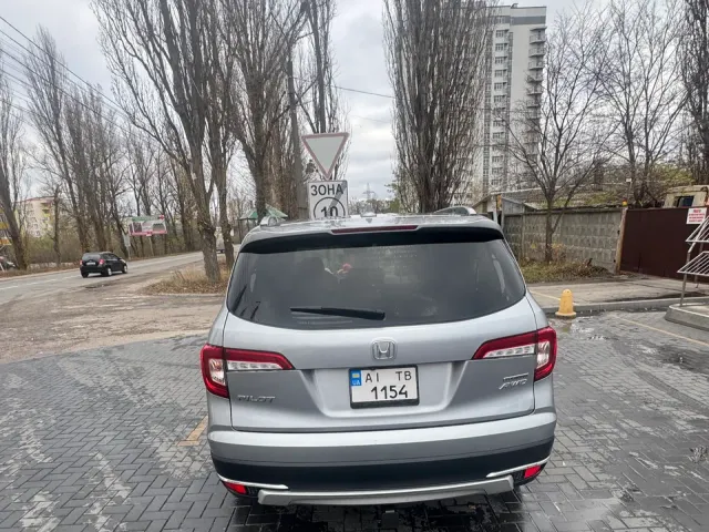 Honda Pilot - фото 3