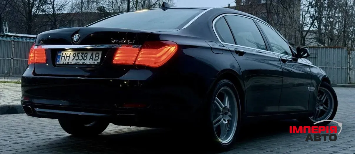 BMW 7 серії - фото 5