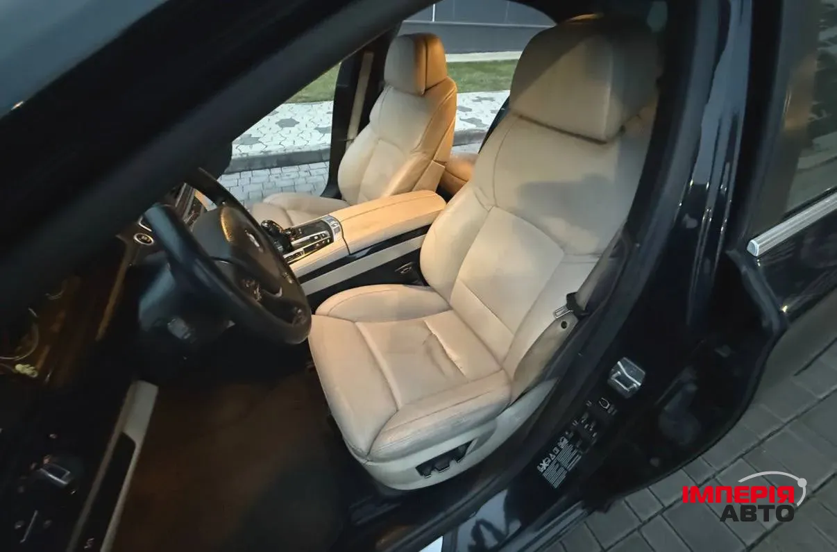 BMW 7 серії - фото 9