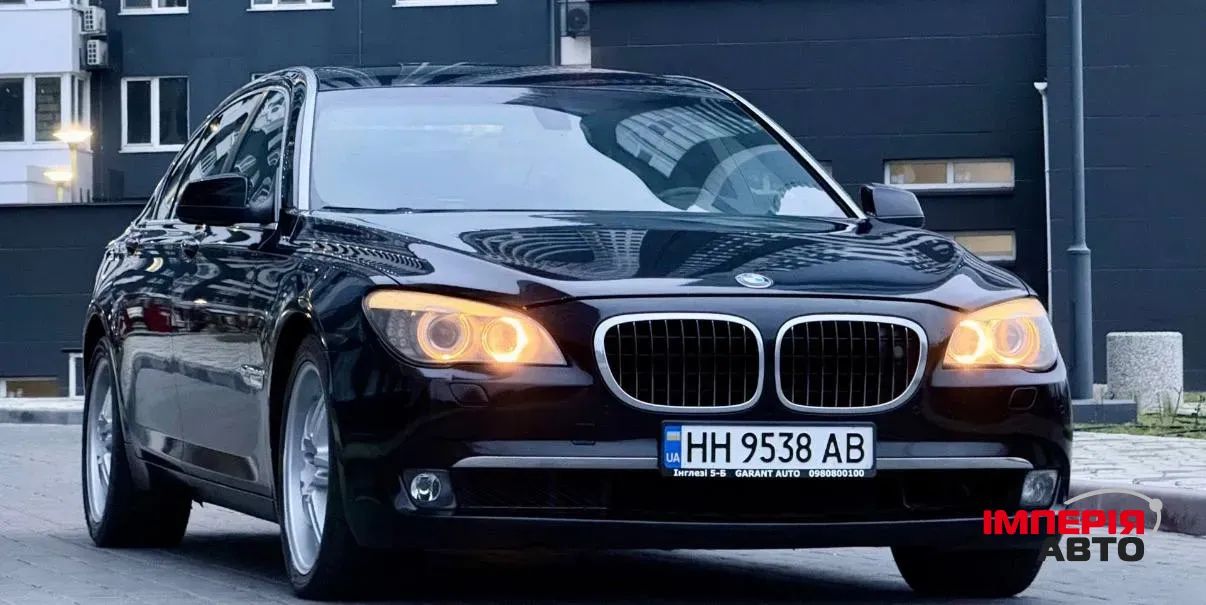 BMW 7 серії - фото 3