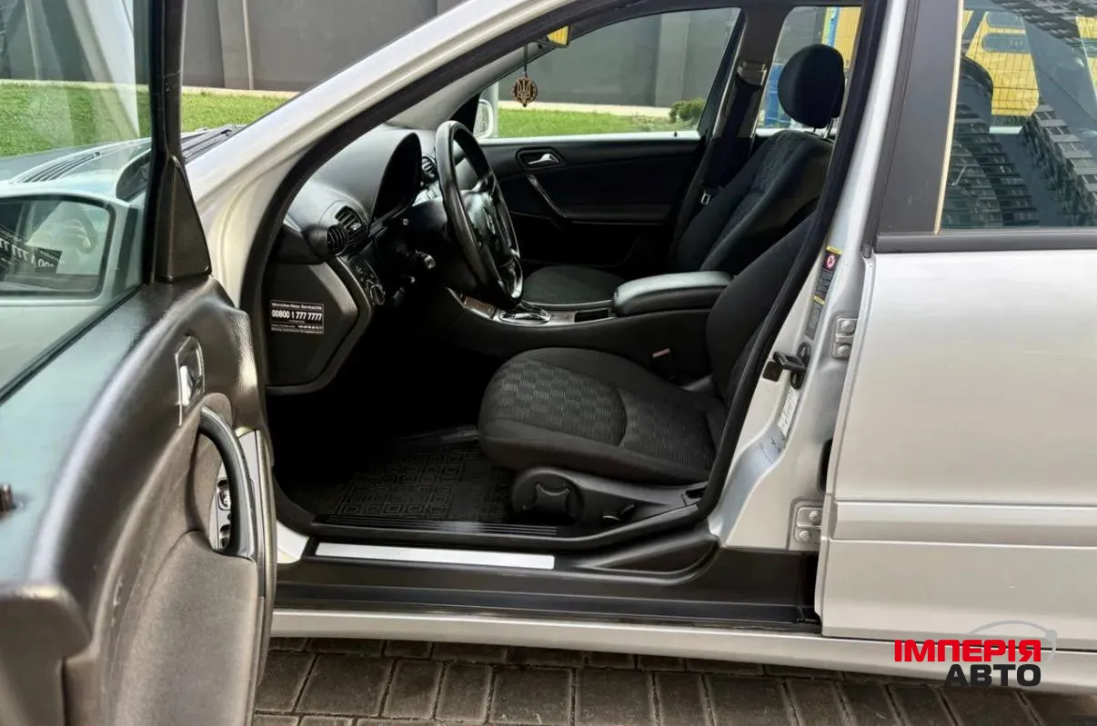 Mercedes-Benz C-Класс - фото 9
