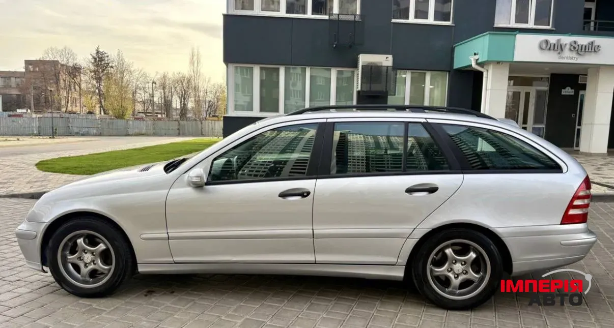 Mercedes-Benz C-Класс - фото 3
