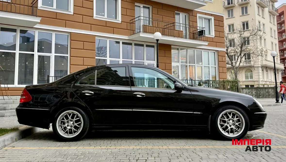 Mercedes-Benz E-Класс - фото 3
