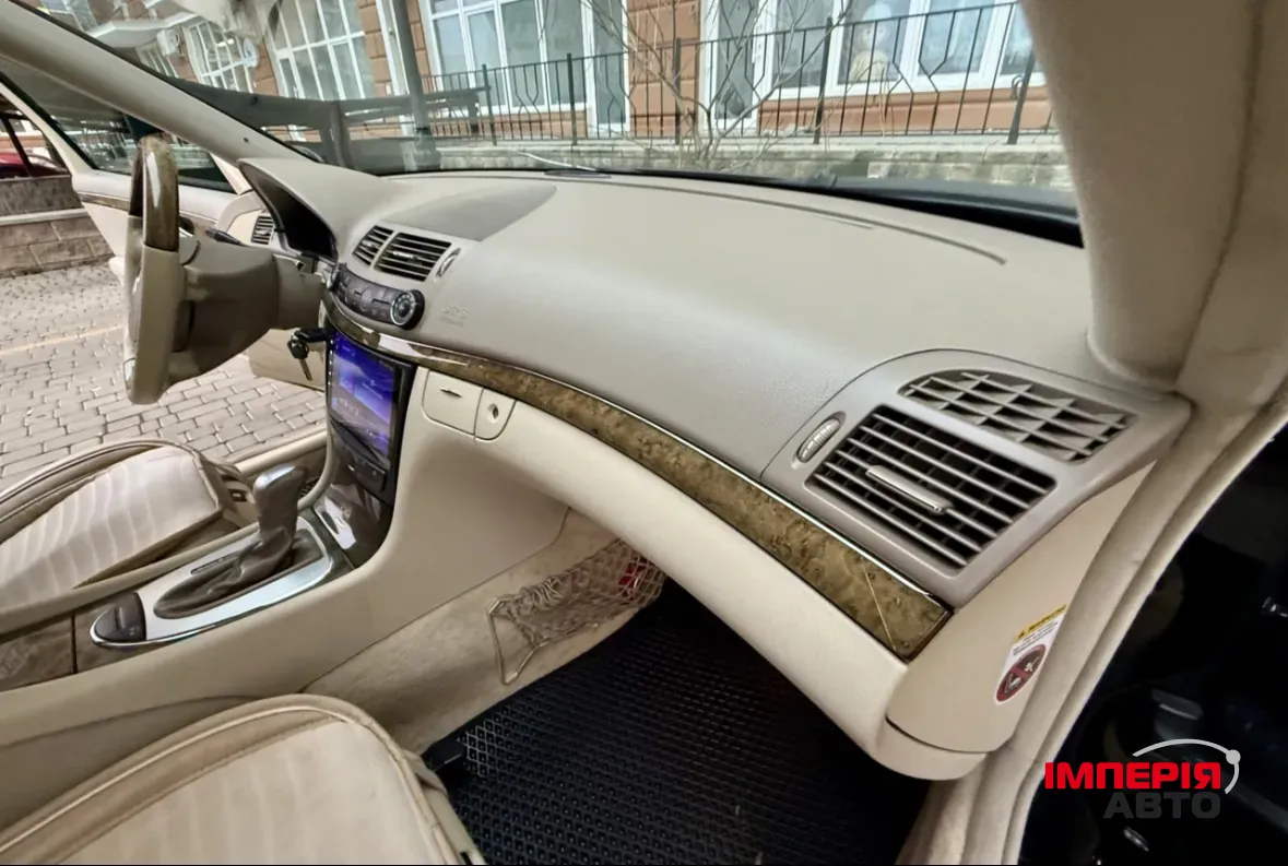 Mercedes-Benz E-Класс - фото 12