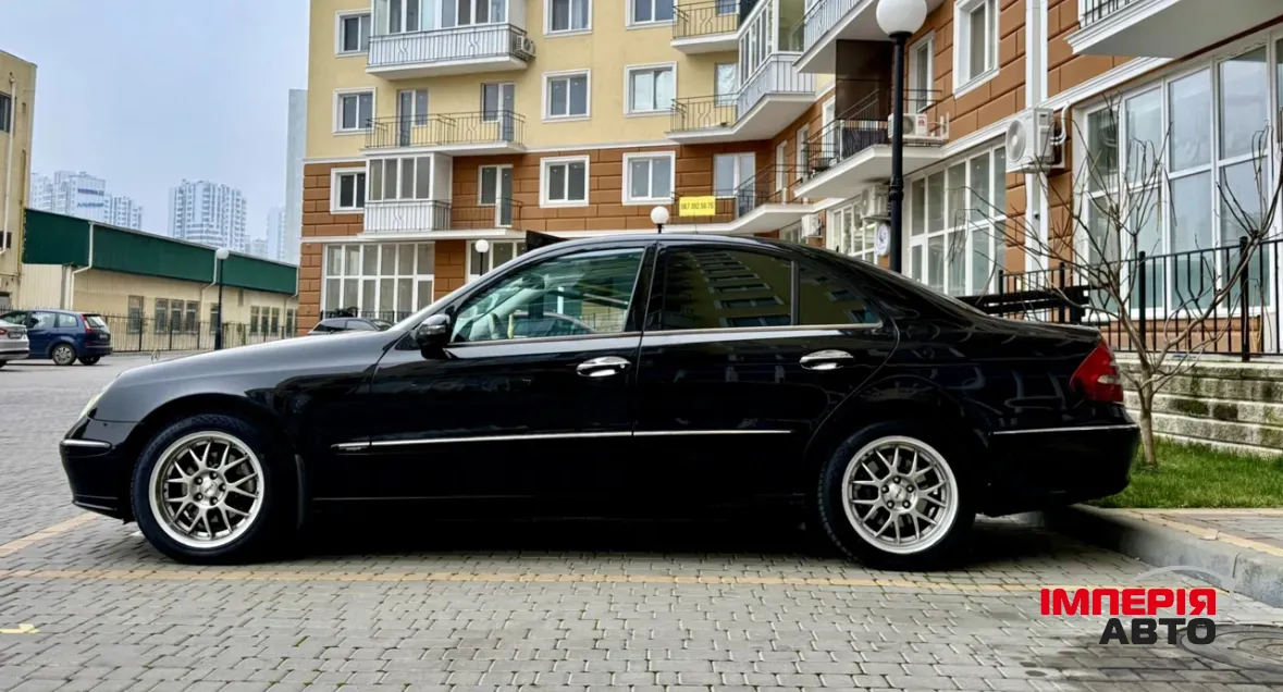 Mercedes-Benz E-Класс - фото 4