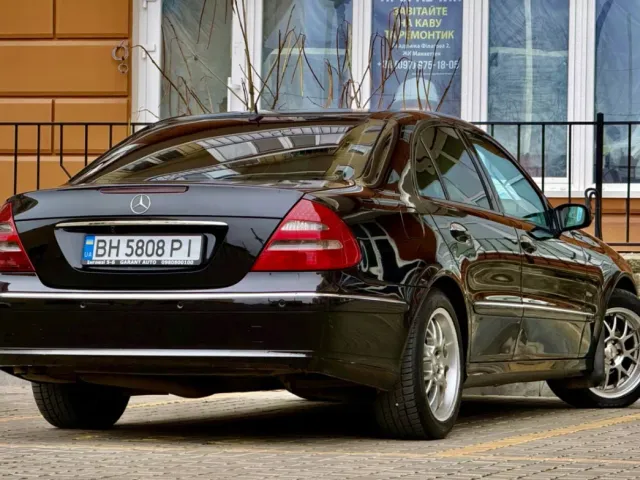 Mercedes-Benz E-Класс - фото 5