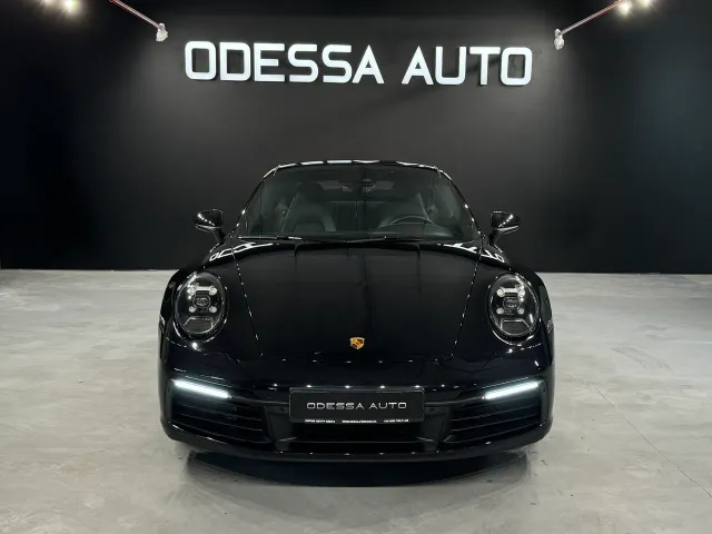 Porsche 911 - фото 1