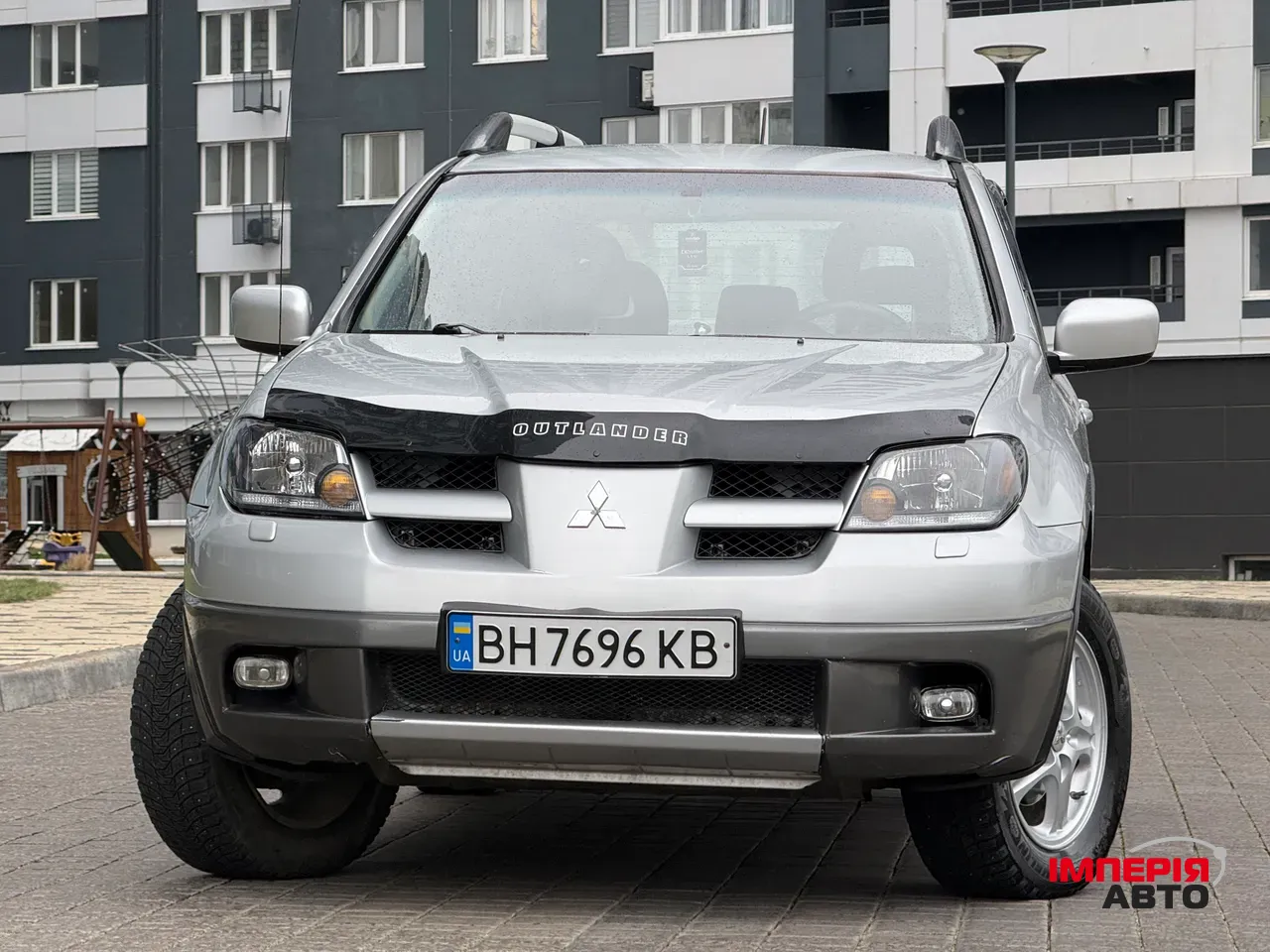 Mitsubishi Outlander - фото 11