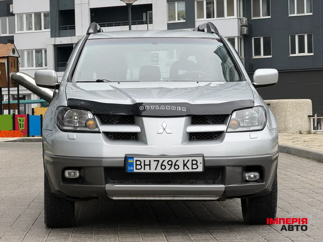 Mitsubishi Outlander - фото 3