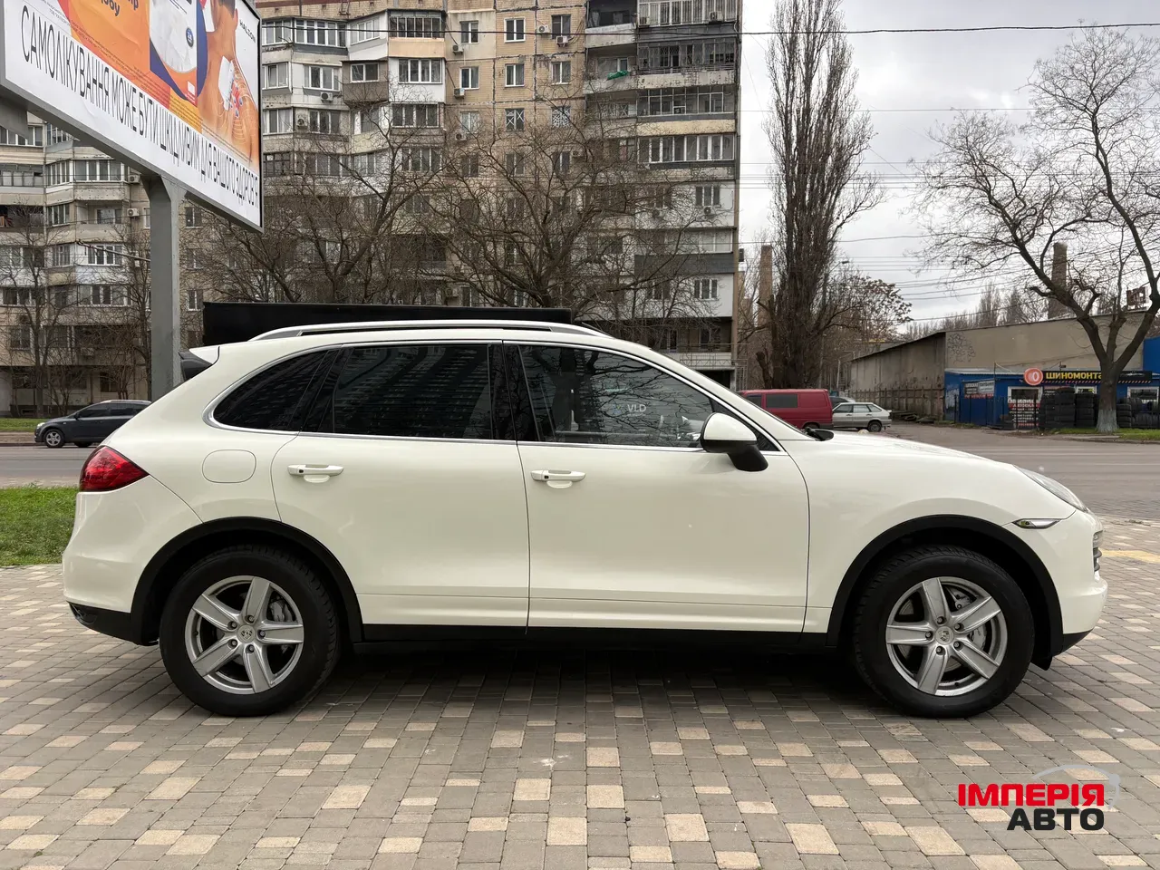 Porsche Cayenne - фото 4