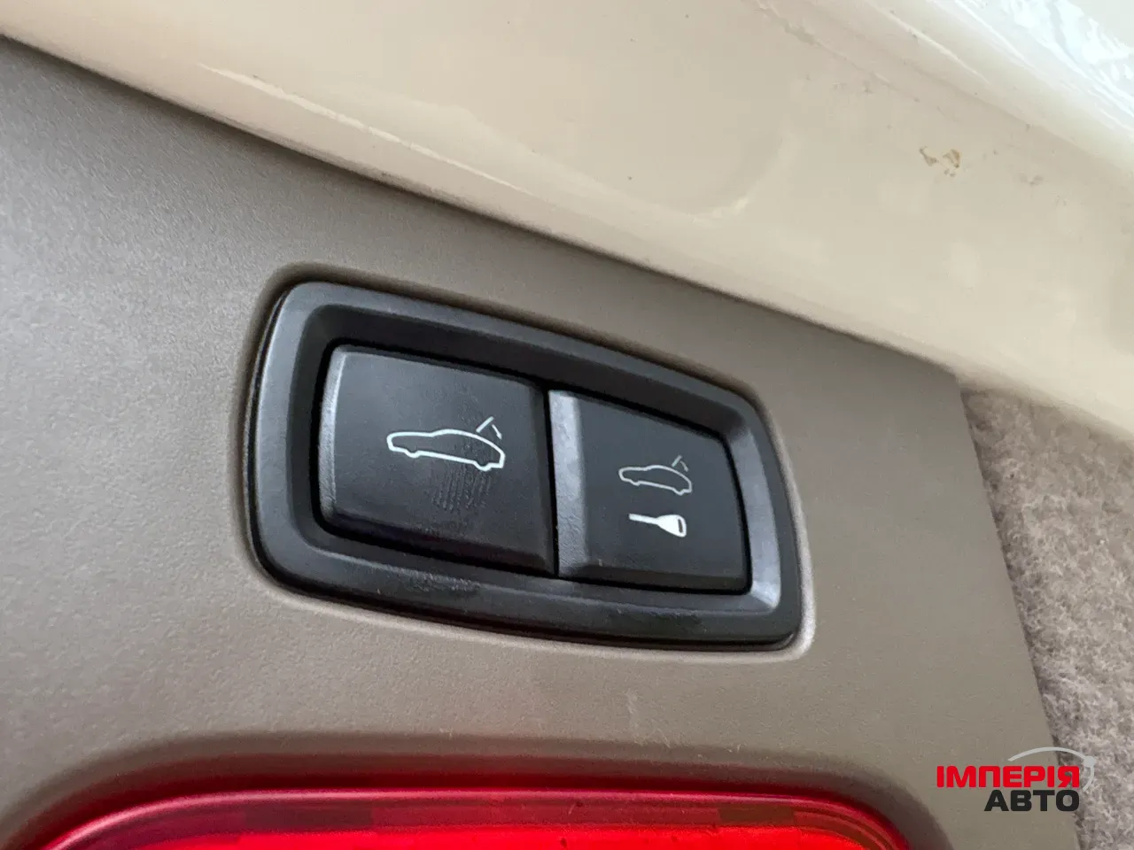 Porsche Cayenne - фото 32