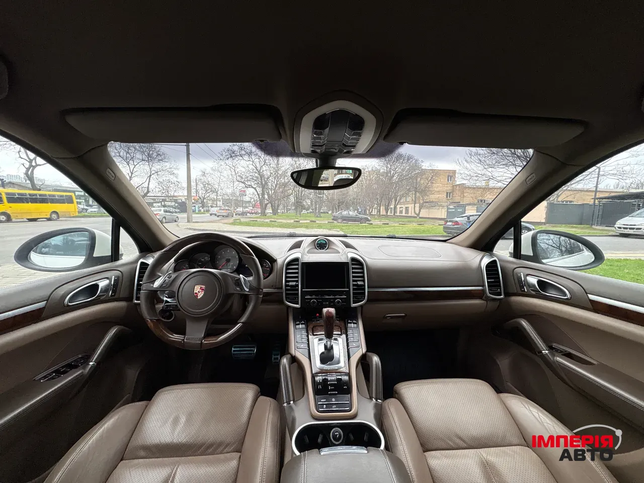 Porsche Cayenne - фото 28