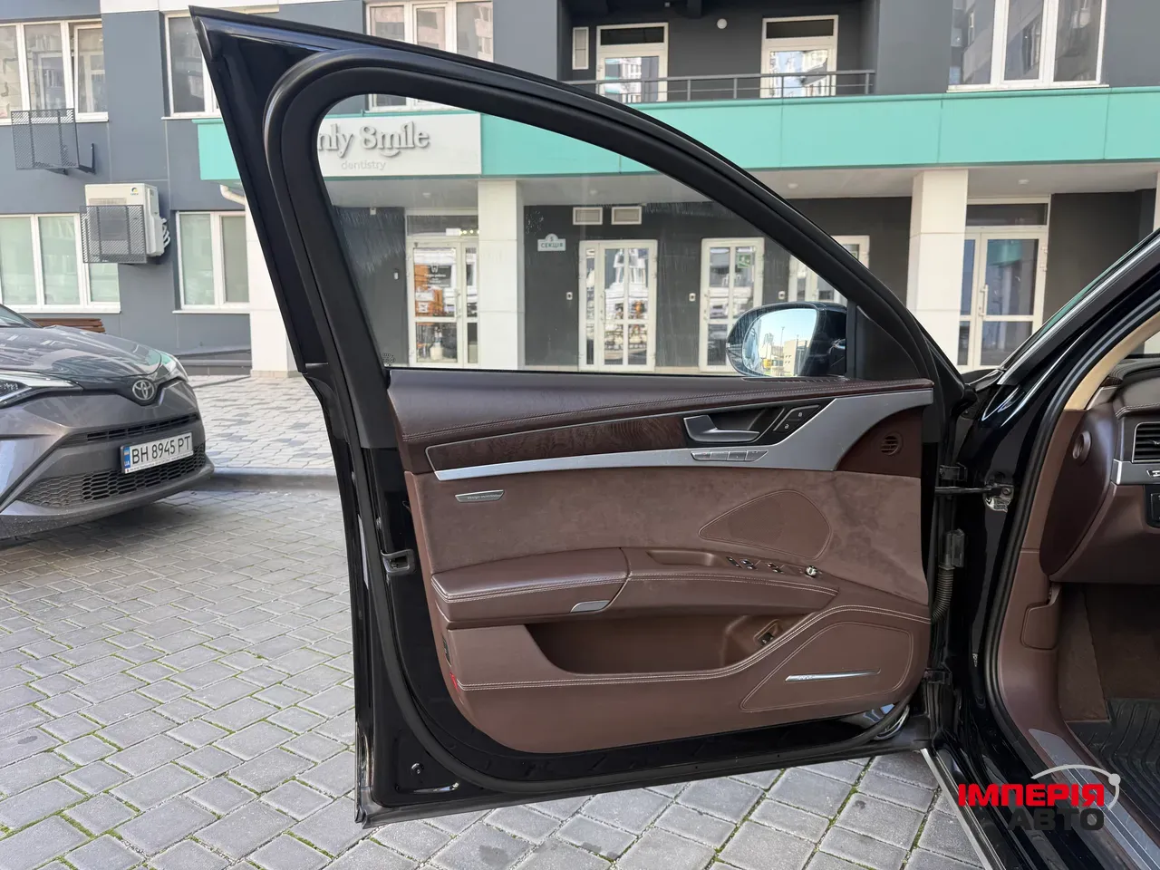 Audi A8 - фото 18