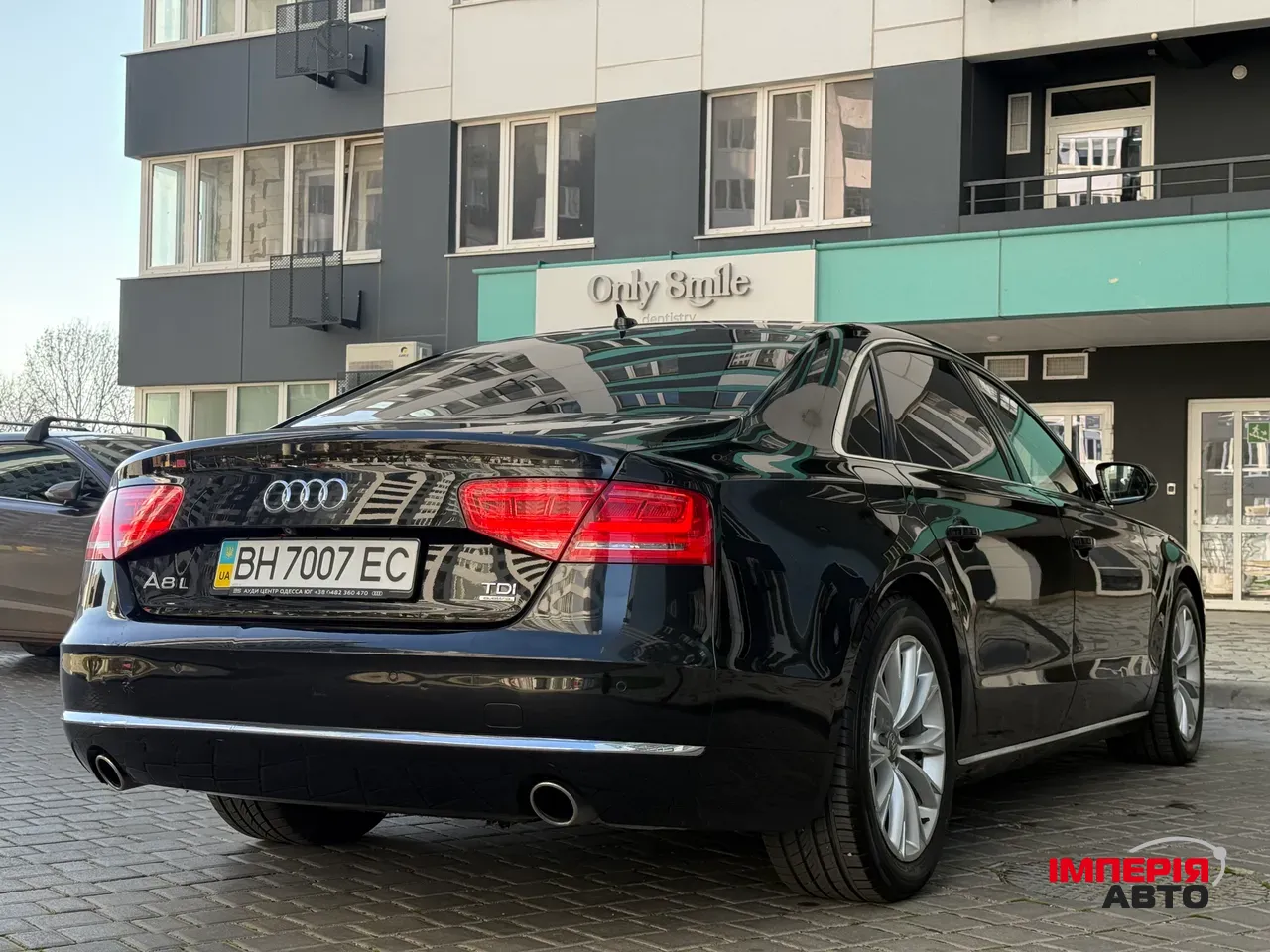 Audi A8 - фото 15