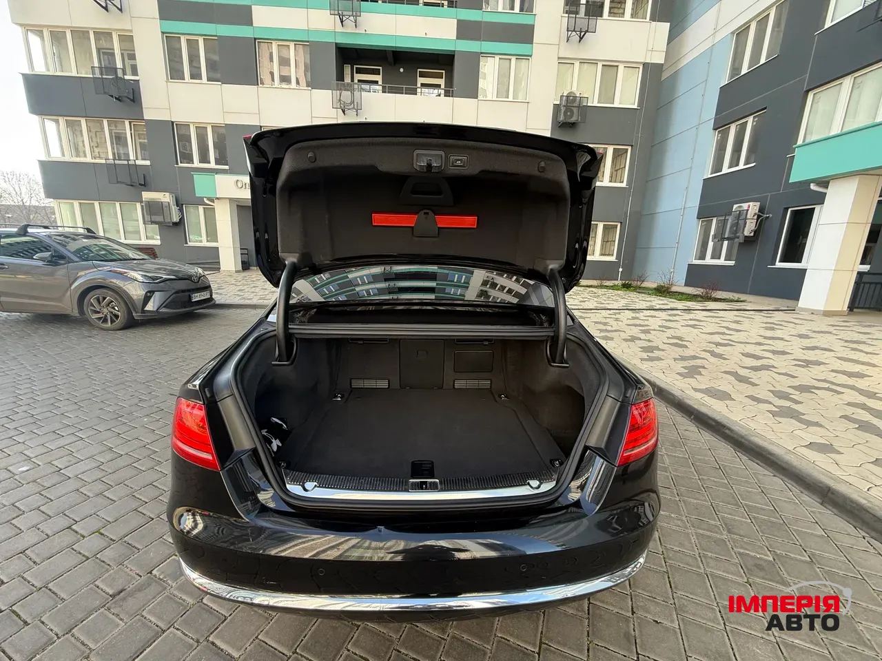 Audi A8 - фото 65