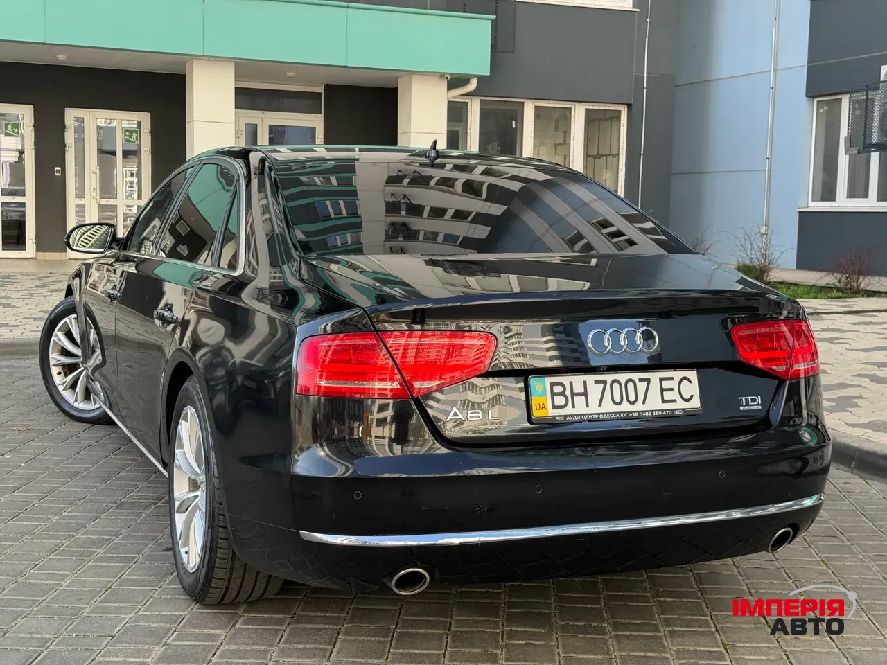 Audi A8 - фото 14