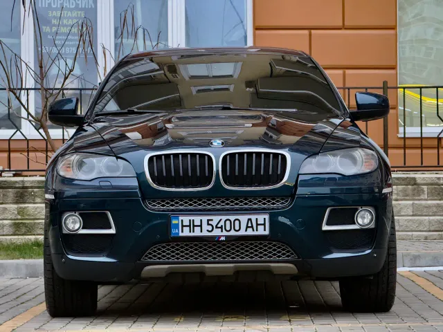 BMW X6 - фото 3