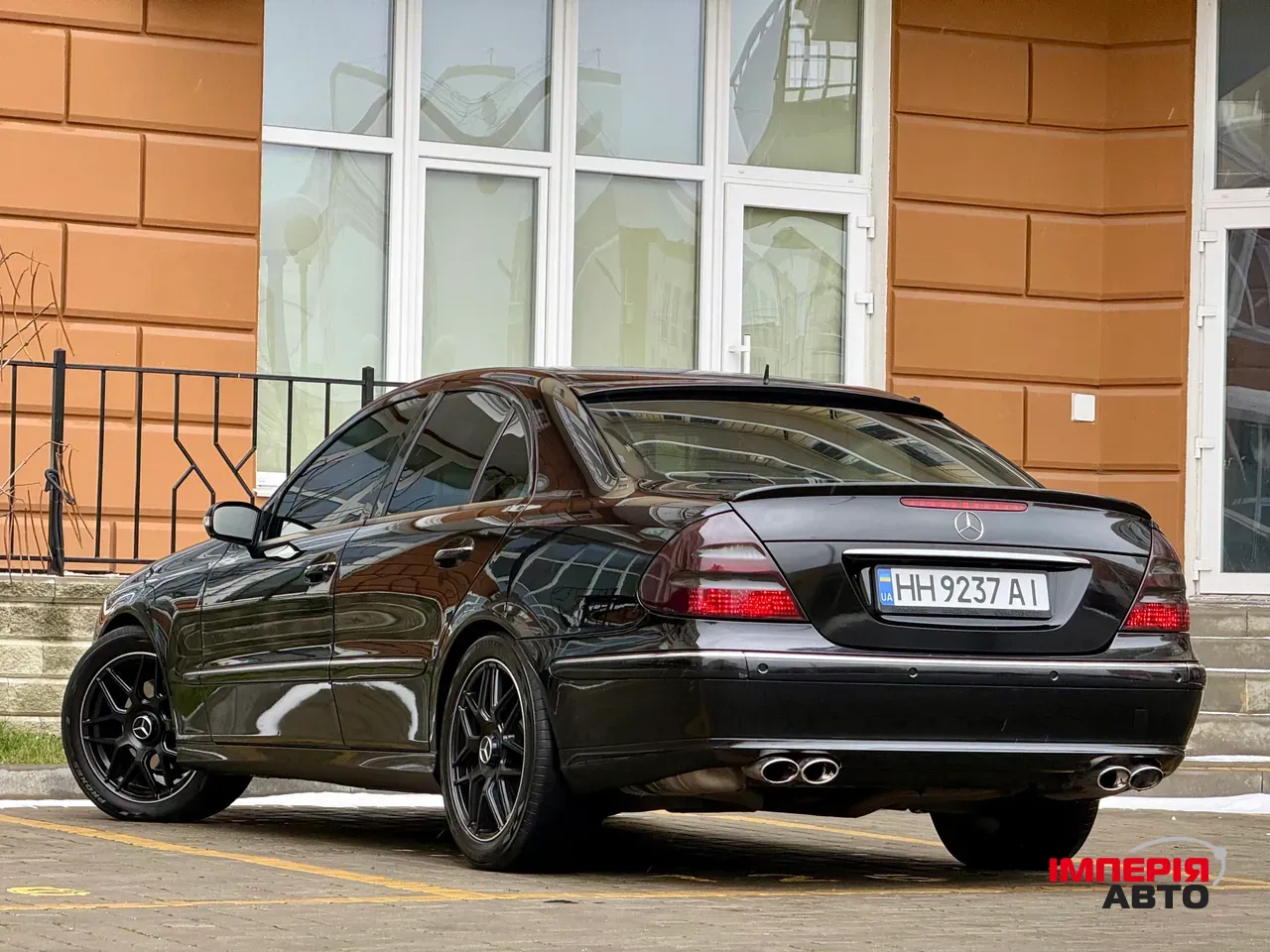 Mercedes-Benz E-Класс - фото 31