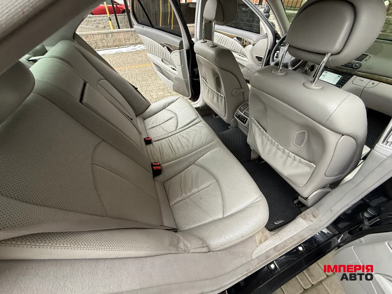 Mercedes-Benz E-Класс - фото 52