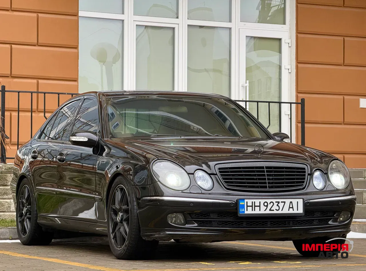 Mercedes-Benz E-Класс - фото 5