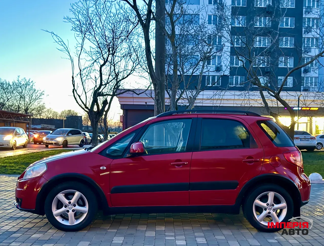 Suzuki SX4 - фото 18