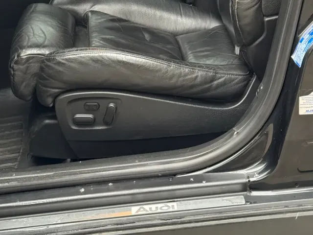 Audi A6 - фото 1