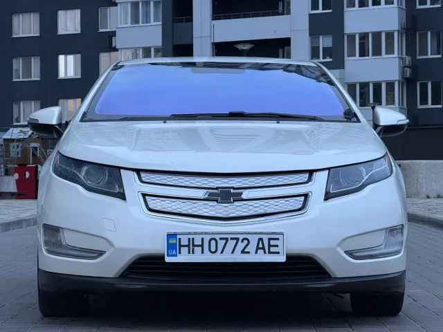 Chevrolet Volt - фото 2