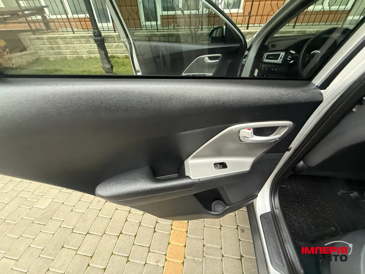 Kia Niro - фото 44