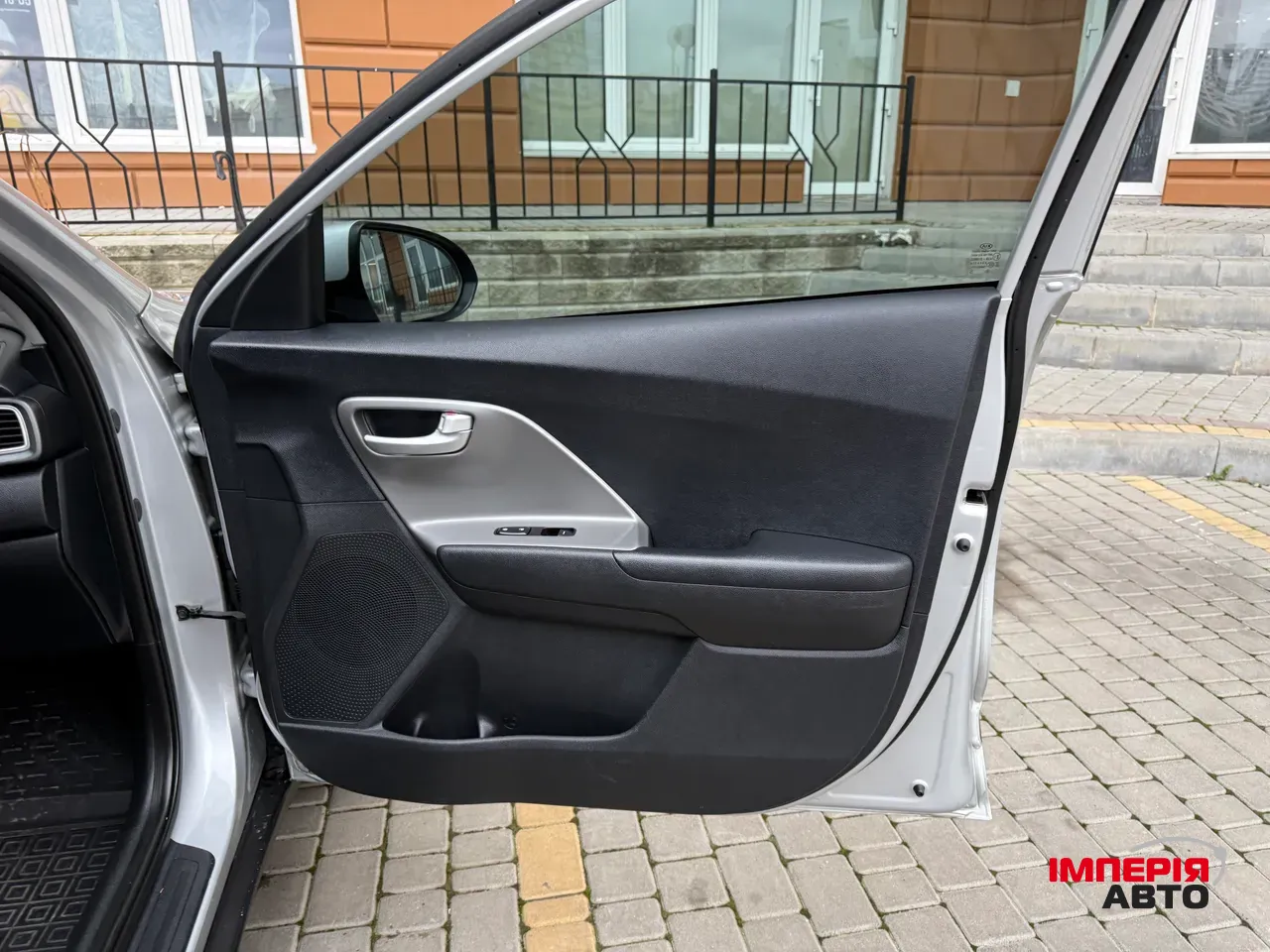 Kia Niro - фото 47