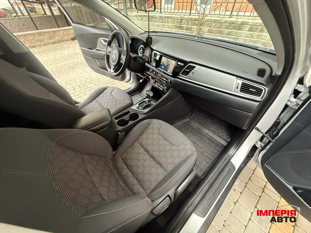 Kia Niro - фото 45