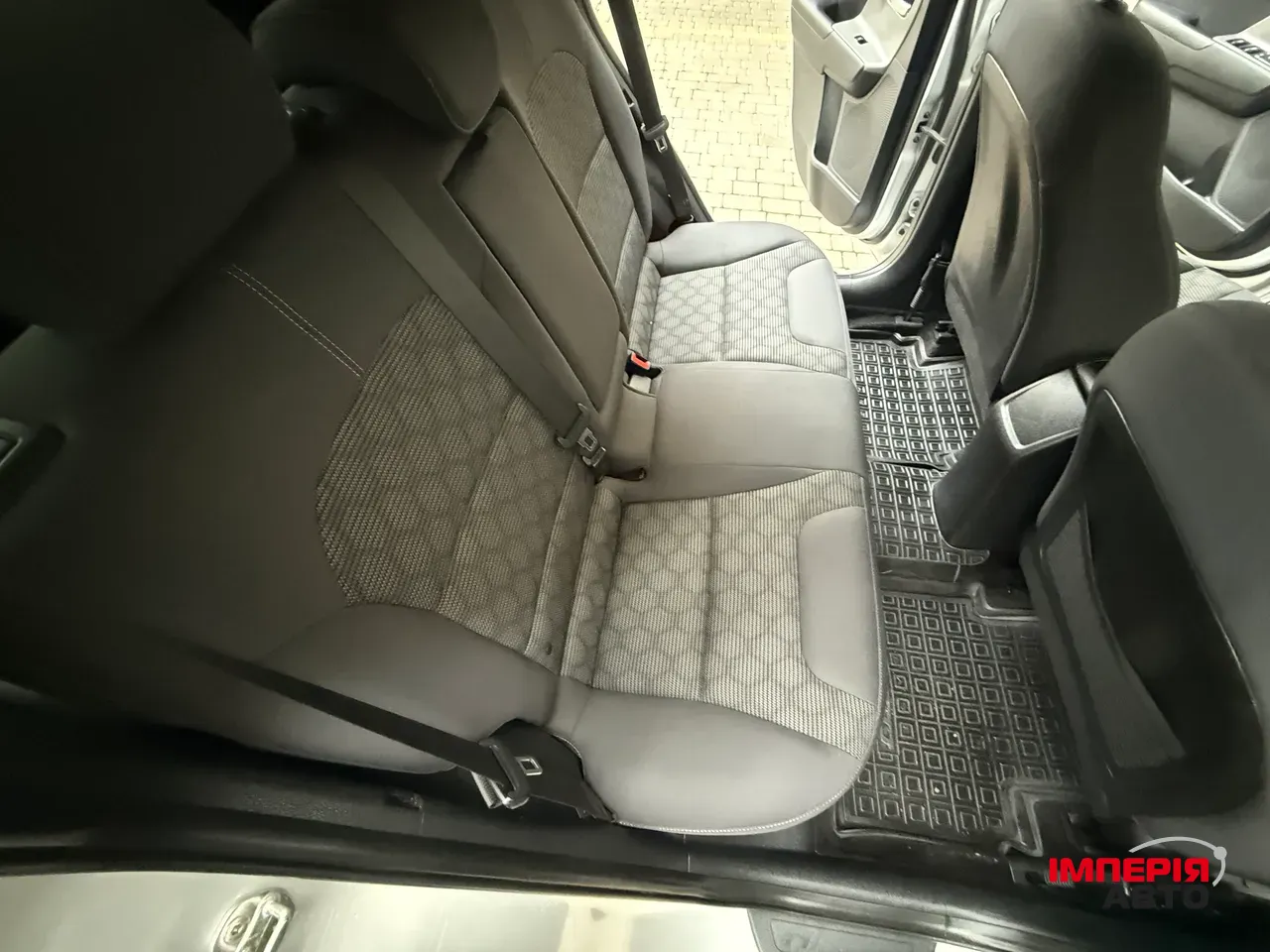 Kia Niro - фото 36