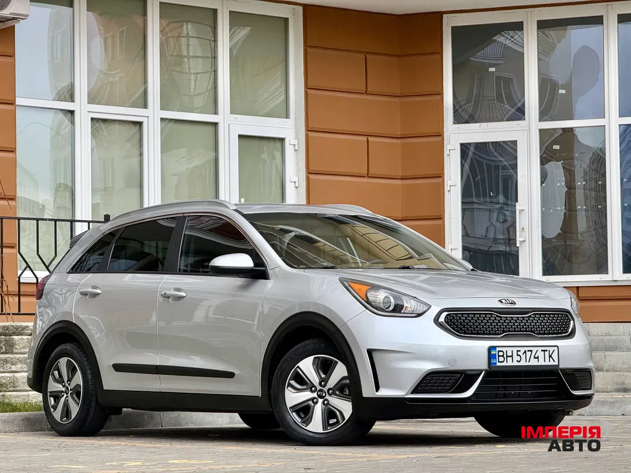 Kia Niro - фото 12