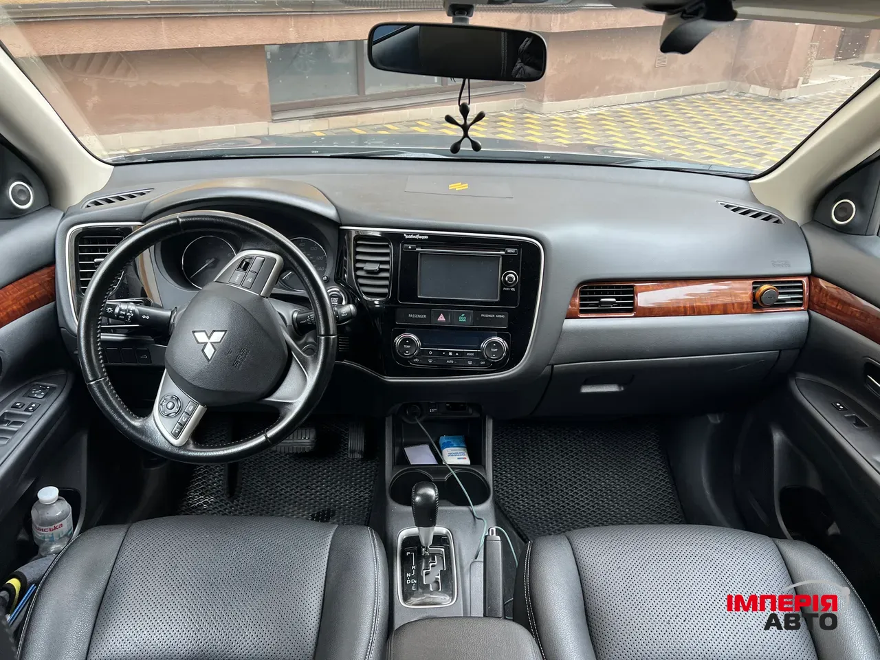 Mitsubishi Outlander - фото 15