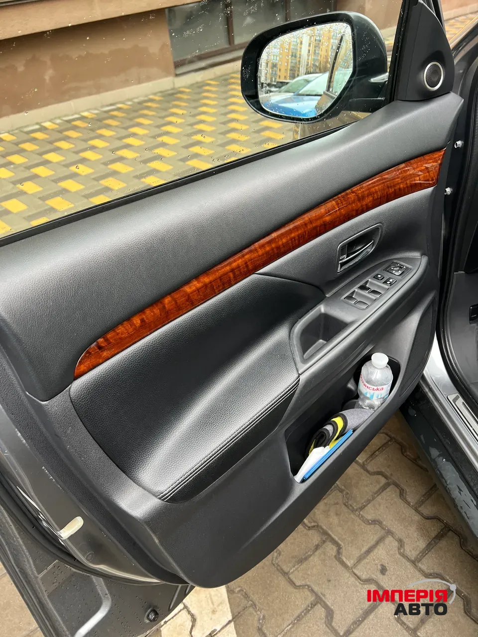 Mitsubishi Outlander - фото 8