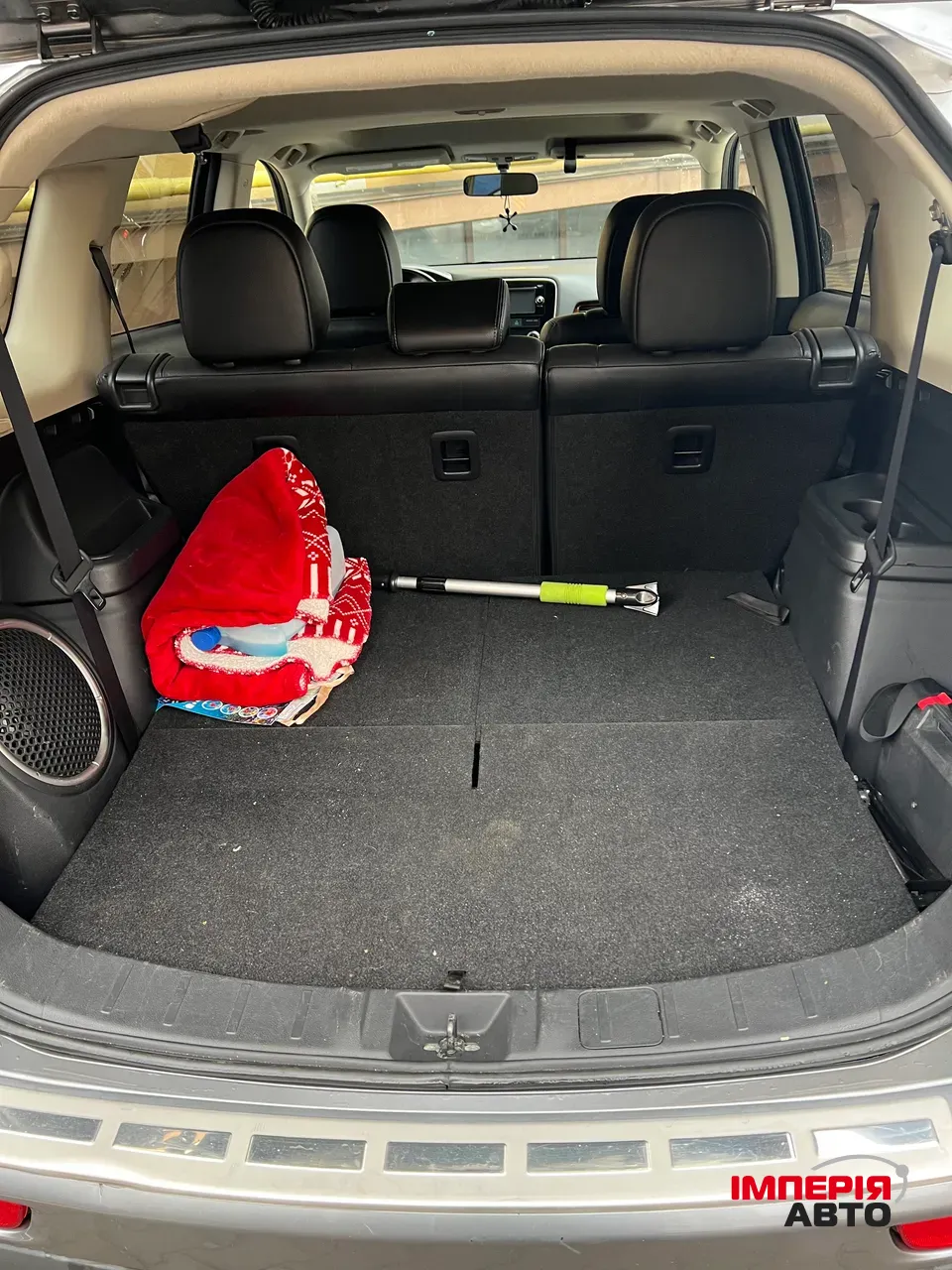 Mitsubishi Outlander - фото 16