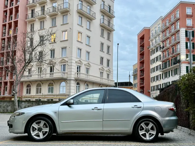Mazda 6 - фото 2