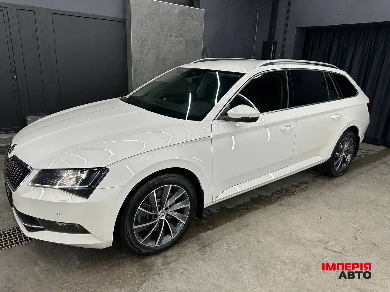 Skoda Superb - фото 3